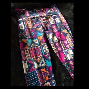 Onzie Multi color leggings